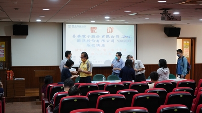 國巨.易華聯合徵才講座