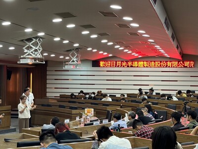 LINE_ALBUM_113.03.28日月光淨零碳排永續講座_240329_137