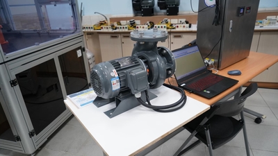 LINE_ALBUM_1140613基士徳簽約暨捐贈活動_251211_95