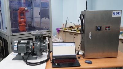 LINE_ALBUM_1140613基士徳簽約暨捐贈活動_251211_97