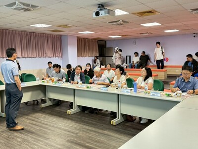 LINE_ALBUM_114學年度綠色科技專題競賽1150603_260610_2