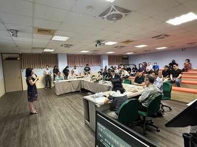 LINE_ALBUM_113.04.16世德講座_240416_209