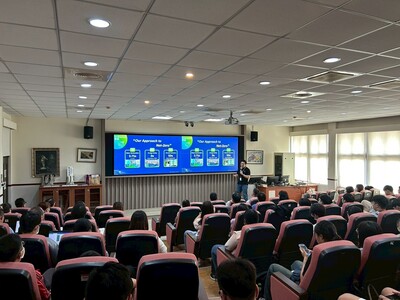 LINE_ALBUM_日月光講座1140327_250407_51
