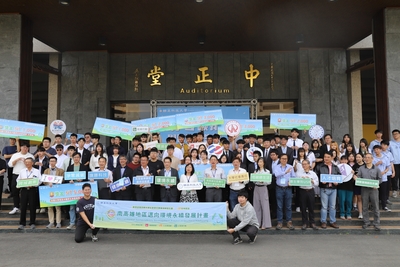 LINE_ALBUM_大合照_250414_37