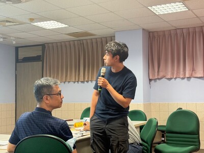 LINE_ALBUM_112學年度環生學院專題競賽1130522_240523_2