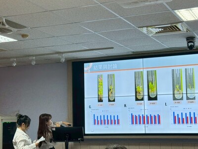 LINE_ALBUM_113學年度綠色科技專題競賽1140521_250522_142