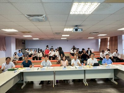 LINE_ALBUM_113學年度綠色科技專題競賽1140521_250522_52