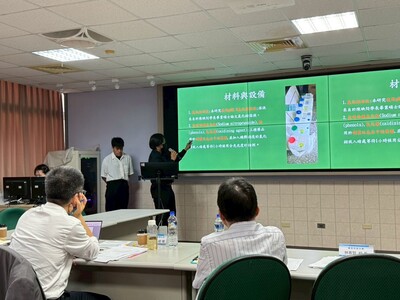 LINE_ALBUM_113學年度綠色科技專題競賽1140521_250522_105