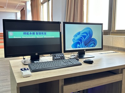 資訊整合電腦桌